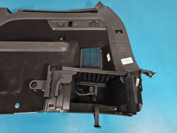OEM 565867428P Tapicería Maletero Derecho Skoda Kodiaq image 3