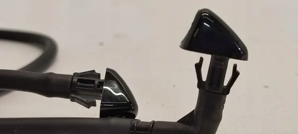 Sproeislang Suzuki Swift MK9 OEM PRZEWÓD SPRYSKIWACZY DYSZE image 4
