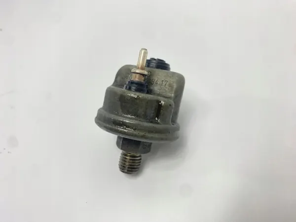 Oliedruksensor OEM 0065429417 voor Mercedes W124/W201 image 3