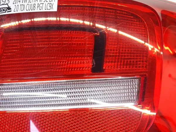 Luz Trasera Derecha VW Jetta VI 5C Lift 5C6945096H image 8