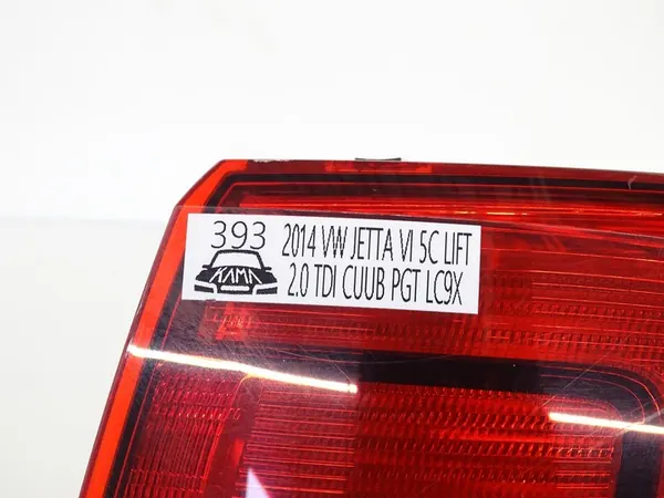 Luz Trasera Derecha VW Jetta VI 5C Lift 5C6945096H image 9