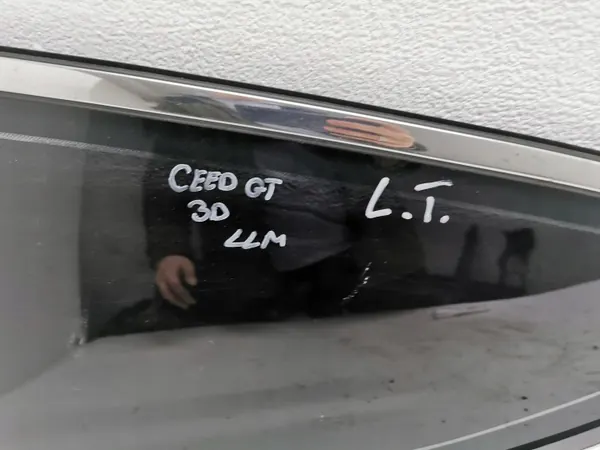 OEM SZYBA KAROSERYJNA LEWY TYŁ KIA PROCEED II 3D 13-18 image 6
