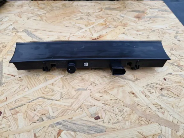 Porsche Cayman 981C peruutusvalo OEM 98163146703 image 3