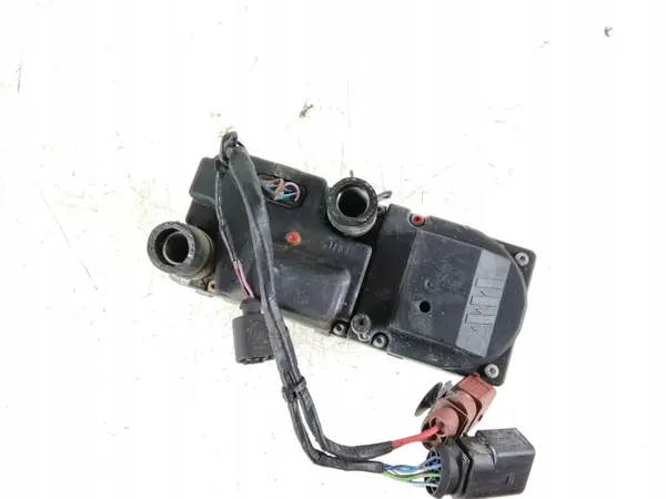 Audi Q5 SQ5 Pysäköintilämmitys OEM 8R0265081N image 5