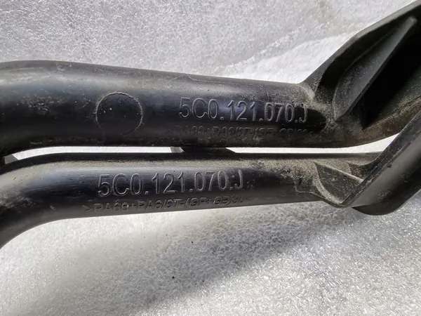 Extra vattenpump VW Passat B7 image 7