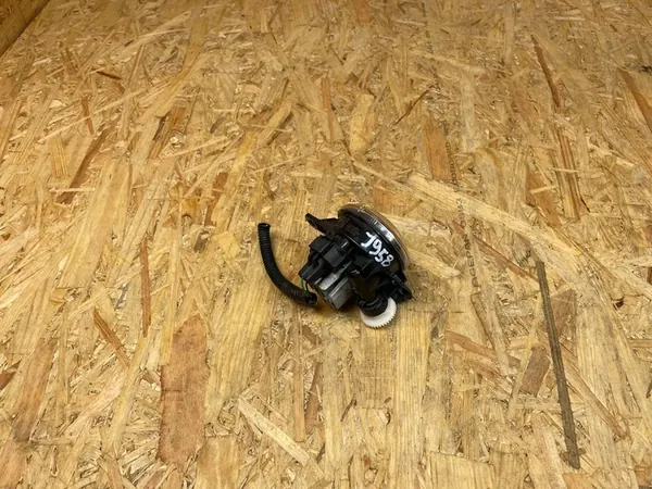 Lanterna Halógena de Para-choque Frontal LED DRL Esquerda Volvo XC40 II image 4