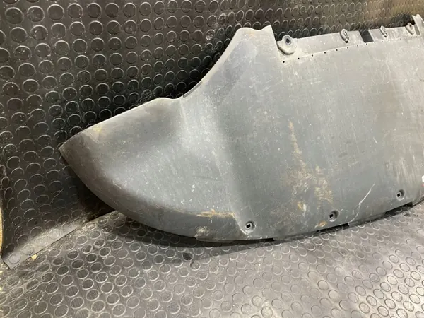 Escudo do para-choques dianteiro Tesla Model Y OEM 1760713-00-C image 3