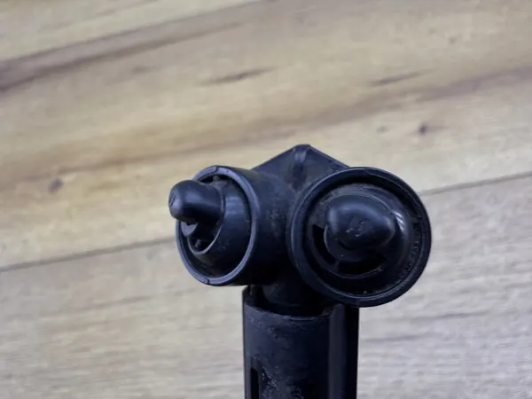 Lavaparabrisas Delantero Izquierdo Mercedes-Benz W204 OEM image 3