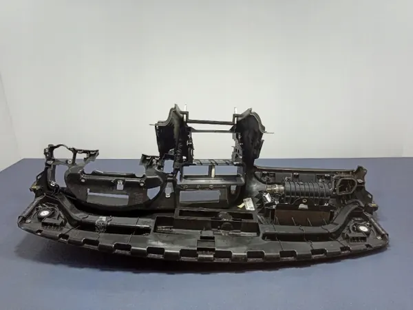 Audi A4 B8 kojelauta OEM 8K1857041 image 8