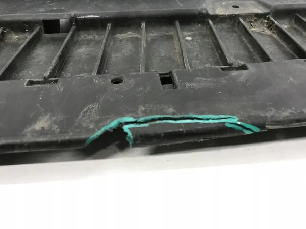 AUDI A7 4G8 Framskydd 4G8807611E OEM image 5