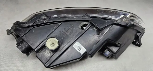 Phare antibrouillard droit Chrysler Pacifica OEM 90039291 image 4