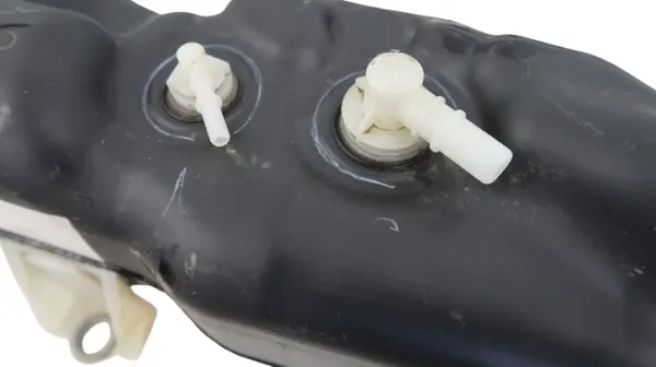 AdBlue-säiliö OEM 7780060010 Toyota Land Cruiser 150:lle image 5