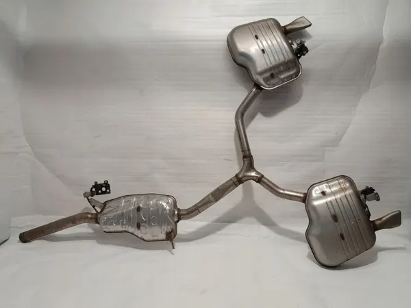 Audi A4 B9 Sedan Uitlaat Demper OEM 8W0253411A image 2