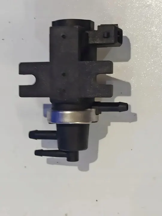 Válvula eletromagnética VOLVO V40 Estate 30618057 image 2