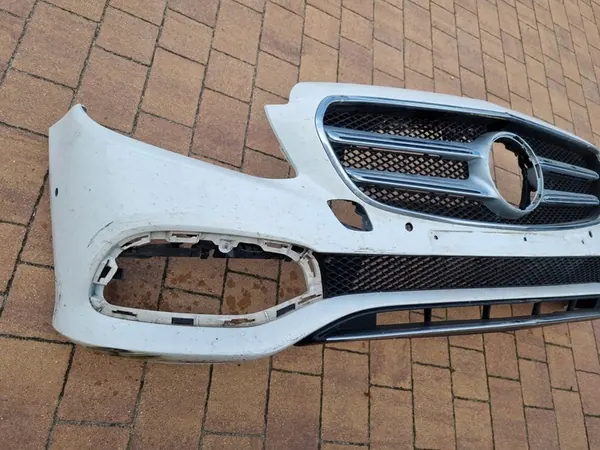 Mercedes-Benz OE A2138850338 bumper image 2
