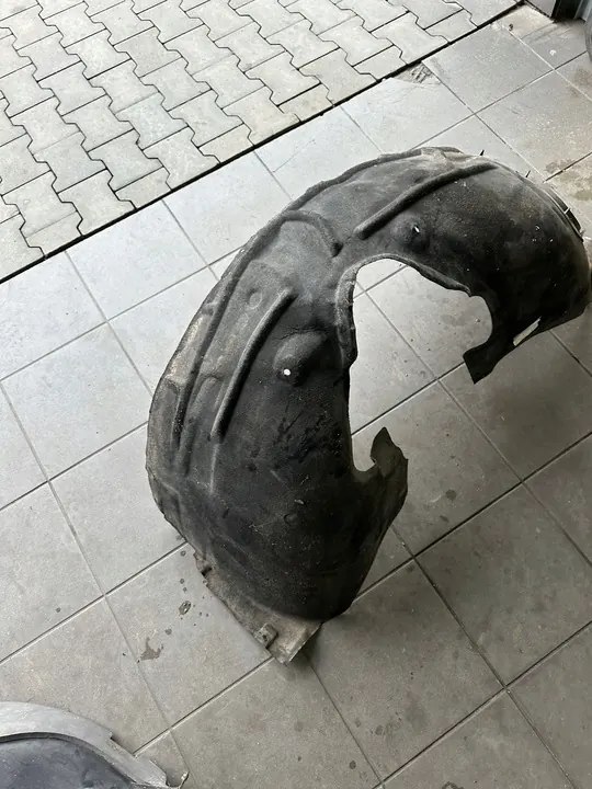Front Left Wheel Arch Audi Q7 2006-10 Diesel OEM image 3