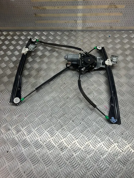 Elevador de Janela Elétrico Frontal Direito VW Polo III 99-01 image 2