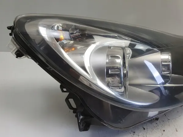Oikea Etuvalaisin Opel Corsa D 13217456 image 6