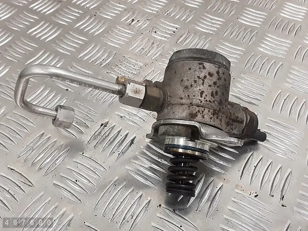 Audi A1 Bränslepump 1.2 TFSI 03C127026J image 2