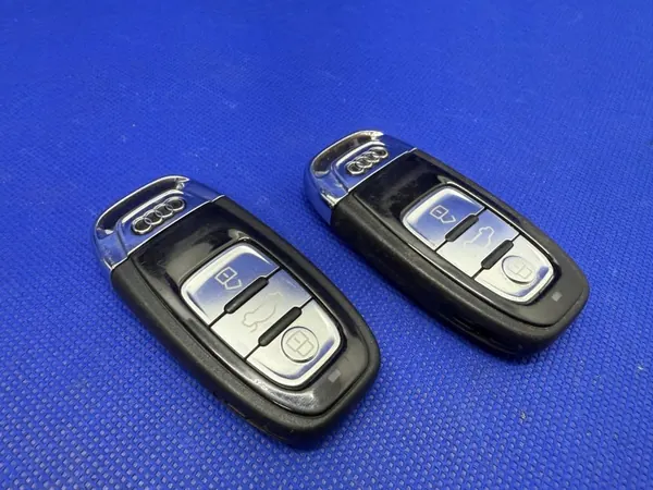 Clé Intelligente Audi OEM 4H0959754DD - Occasion image 3