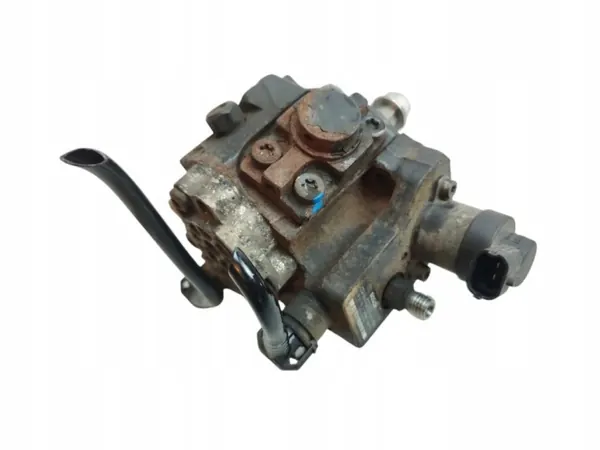KIA Insprutningspump OEM 33100-2A400 Begagnad image 3