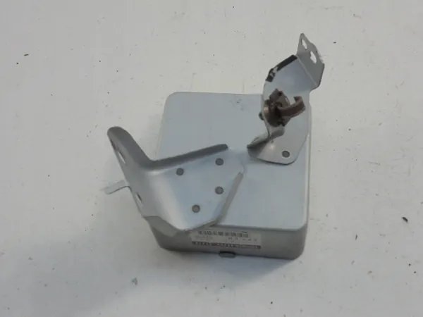 Module direction assistée Toyota Prius 8965047210 image 3