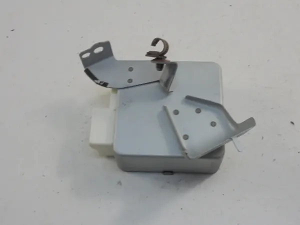 Module direction assistée Toyota Prius 8965047210 image 4