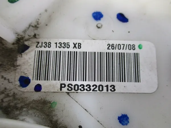 Brandstofpomp Mazda 2 DE 8V51-9H307 image 5