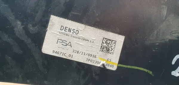 Peugeot 208 II Gruppo Ventola Radiatore Anteriore image 10