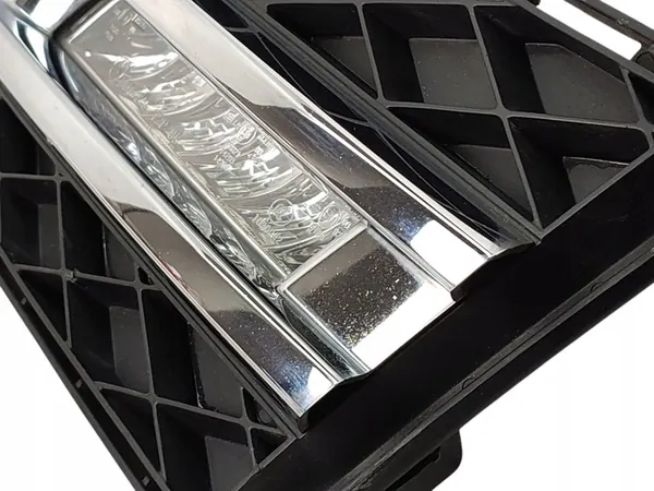 Rejilla de parachoques delantera izquierda Halógena Cromo LED DRL Mercedes GLK image 4