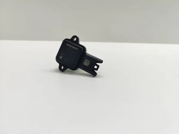 BMW Luftmassenmesser OEM 7551638 für 3er E90/E91 image 3