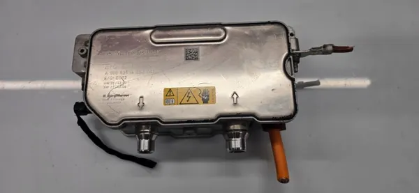 Lämmönvaihdin OEM A2148350200 - Mercedes Käytetty image 2