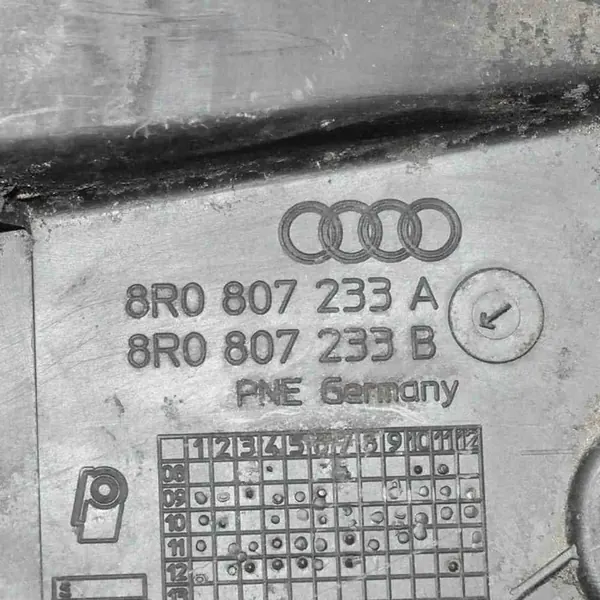 Framstötfångarskydd Audi Q5 8R 8R0807233B image 3