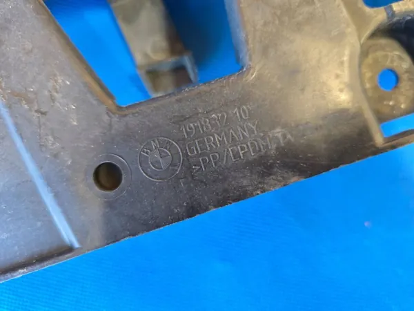 BMW G20 G21 puskurin kiinnitysadapteri OEM 8072545 image 6