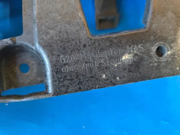 BMW G20 G21 puskurin kiinnitysadapteri OEM 8072545 image 9