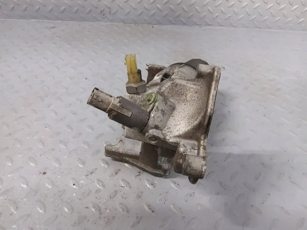 Boîtier Filtre à Huile OEM 152084648R Renault Traffic III image 6
