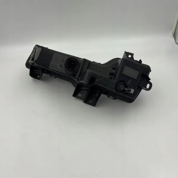 FARO DE NEBLINA DIREITO TESLA MODEL 3 1624798-00-A image 5