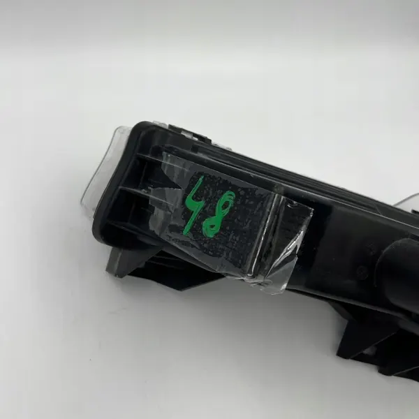 FARO DE NEBLINA DIREITO TESLA MODEL 3 1624798-00-A image 6