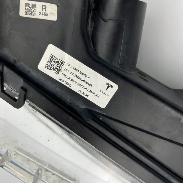 FARO DE NEBLINA DIREITO TESLA MODEL 3 1624798-00-A image 7