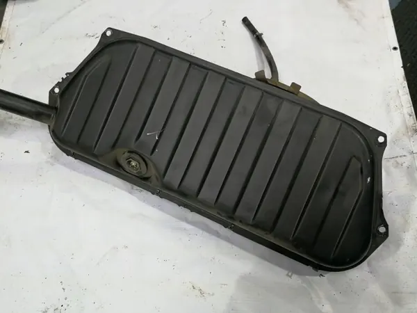 Brandstoftank OEM Zbiornik paliwa Mercedes W201 190E image 2