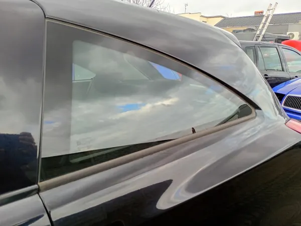Opel Corsa D 06-14 höger karossardörrglas OEM MM-0503-1 image 2