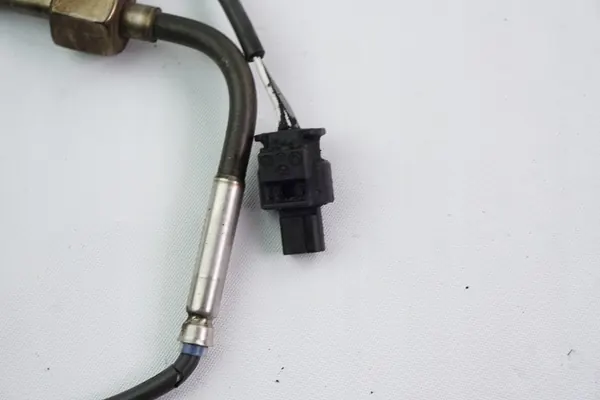 Sensor de Temperatura de Escape Mercedes W164 A0051537928 image 3