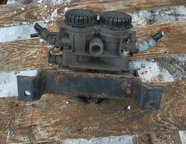 EBS-modulatorklep OEM 0486204021 Renault Premium image 3