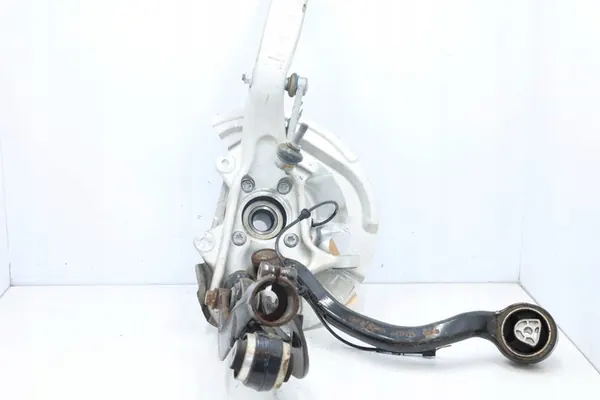 BMW X5 F15 2017 Mozzo ruota anteriore sinistro image 3