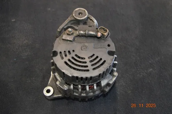 Vaihtovirtageneraattori Audi A6 2.5TDI OE 078903016AC image 3
