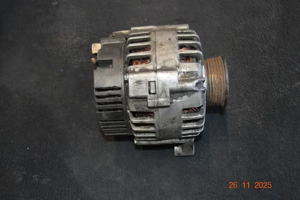 Vaihtovirtageneraattori Audi A6 2.5TDI OE 078903016AC image 4