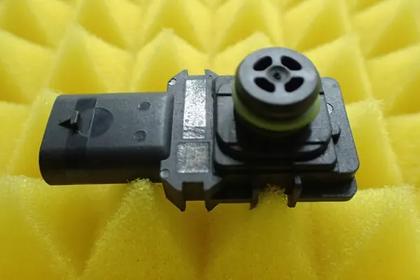 Sensor de pressão AUDI A8 W12 6.3FSI 06E906052 image 2