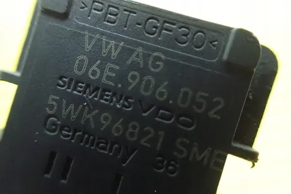Sensor de pressão AUDI A8 W12 6.3FSI 06E906052 image 3