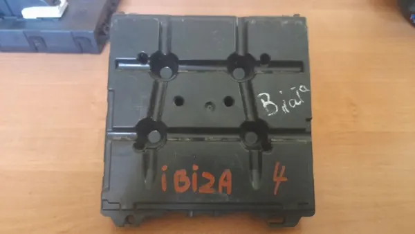 Module de confort SEAT IBIZA IV 6J 6R0937086D image 3