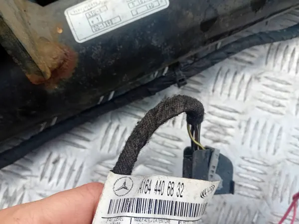Kit d'attelage remorque OEM XAD1628 Arrière Mercedes ML image 6